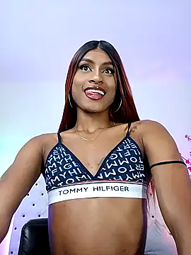 Elektra Queen online show from 18, 1, 2025