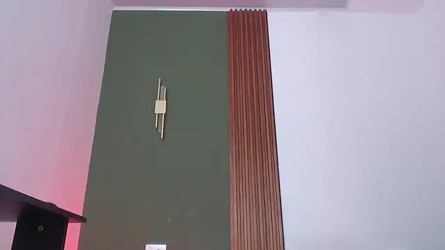 Snapshot of jean_sneider chatting on 17, 12, 2025 jean sneider online show from 17, 12, 2025