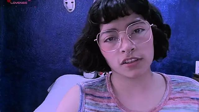 Snapshot of NinaYellow chatting on 2, 12, 2024 NinaYellow online show from 2, 12, 2024