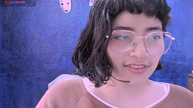 Snapshot of NinaYellow chatting on 10, 1, 2025 NinaYellow online show from 10, 1, 2025