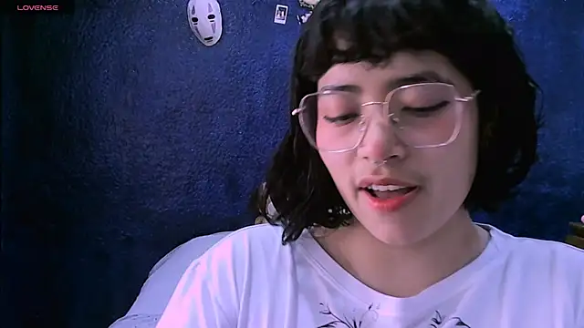 Snapshot of NinaYellow chatting on 16, 1, 2025 NinaYellow online show from 16, 1, 2025