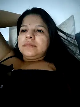 Snapshot of SINDYC chatting on 23, 4, 2026 SINDYC online show from 23, 4, 2026