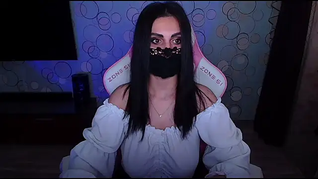   Yasmina   online show from 29, 5, 2026