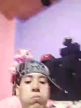 bad couple sex online show from 28, 1, 2025