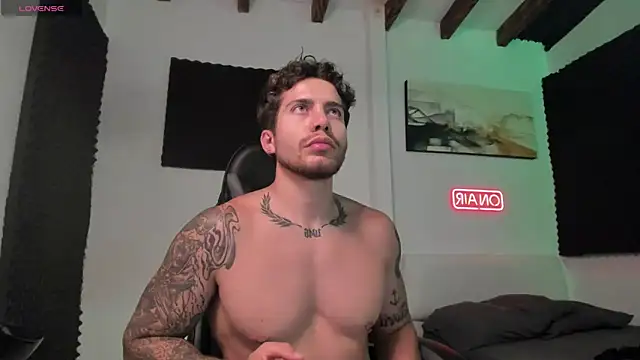 LucianSinclair online show from 4, 12, 2025