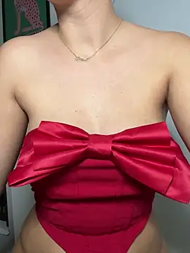 Hii Lolla online show from 1, 12, 2024