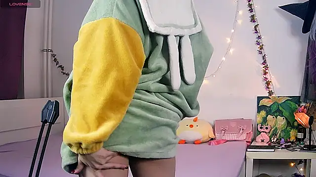 Violet Veliya online show from 30, 9, 2025