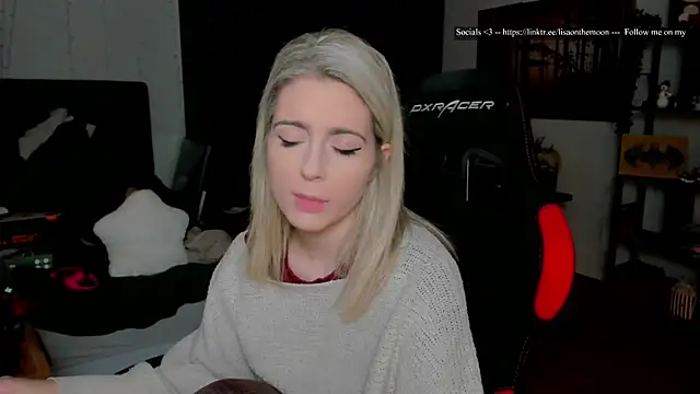 Snapshot of Lisaonthemoon chatting on 17, 1, 2026 Lisaonthemoon online show from 17, 1, 2026