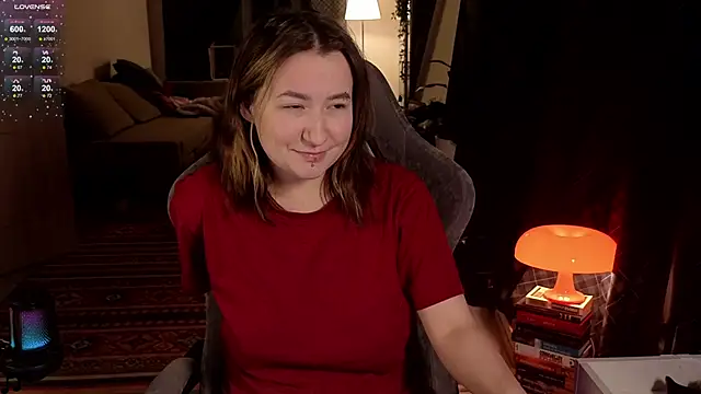 Snapshot of Megan__Hart chatting on 21, 2, 2025 Megan Hart online show from 21, 2, 2025