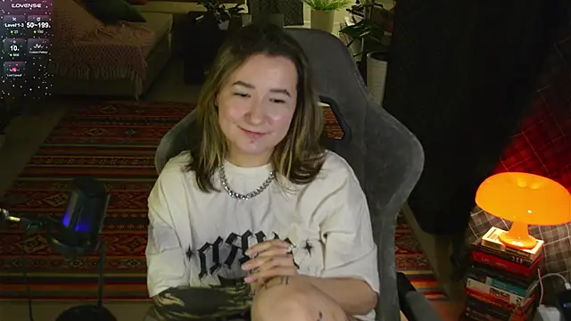 Snapshot of Megan__Hart chatting on 25, 2, 2025 Megan Hart online show from 25, 2, 2025