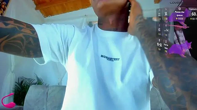 esteveen ortegas  online show from 23, 10, 2025