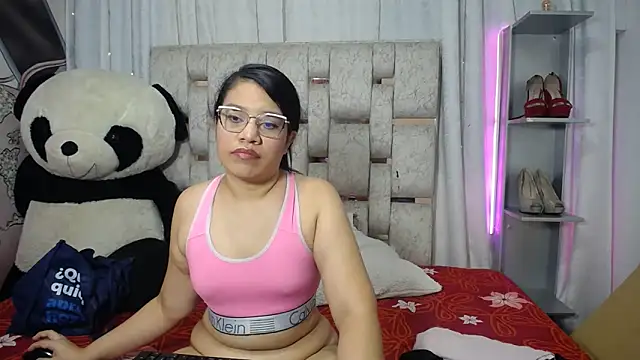 KEYRA-MILLER- online show from 30, 11, 2025