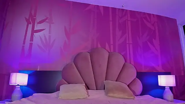 Lezy  online show from 31, 1, 2025