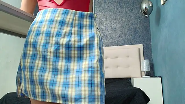 Cloeandtyfanny online show from 13, 12, 2025