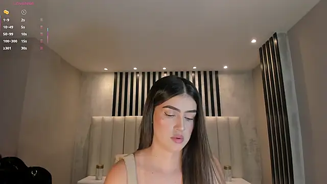 PaulinaSantos  online show from 25, 2, 2026