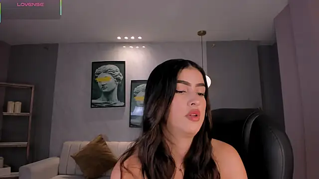 PaulinaSantos  online show from 21, 7, 2026