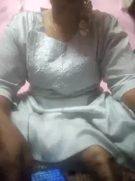Snapshot of Tamilpriya46 chatting on 6, 2, 2025 Tamilpriya46 online show from 6, 2, 2025