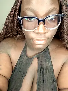 Snapshot of Toomuch_Squirt chatting on 13, 1, 2025 Toomuch Squirt online show from 13, 1, 2025