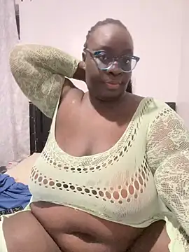 Snapshot of Toomuch_Squirt chatting on 11, 9, 2025 Toomuch Squirt online show from 11, 9, 2025