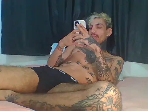 Snapshot of PitbullDiablo1 chatting on 31, 10, 2025 PitbullDiablo1 online show from 31, 10, 2025