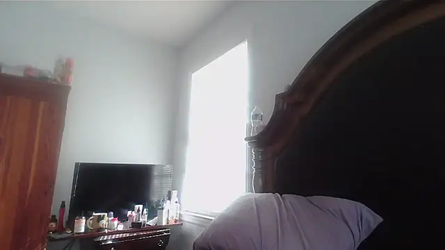 Snapshot of ebonyred chatting on 28, 2, 2026 ebonyred online show from 28, 2, 2026