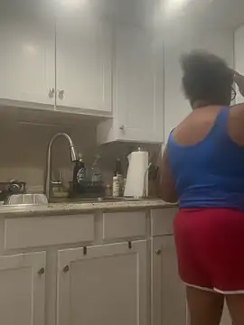 Snapshot of ebonyred chatting on 4, 7, 2026 ebonyred online show from 4, 7, 2026