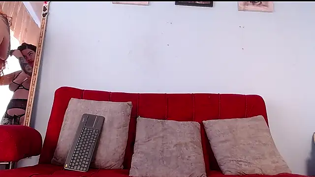 Tamararios online show from 17, 10, 2025