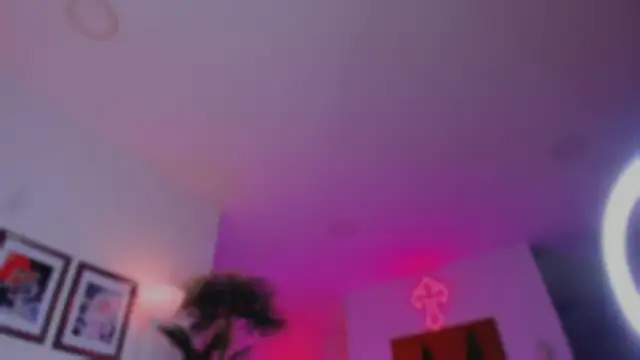 Taylor  foxxx online show from 15, 10, 2025