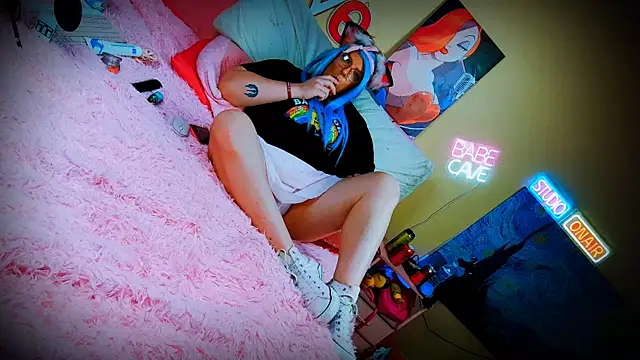 Blakelytgirl online show from 23, 7, 2026