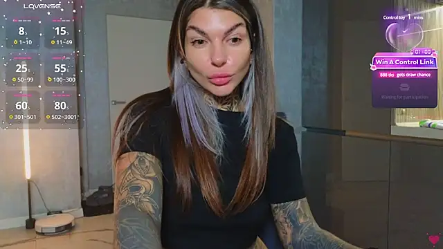 Snapshot of tattooedBabyy chatting on 20, 2, 2025 tattooedBabyy online show from 20, 2, 2025