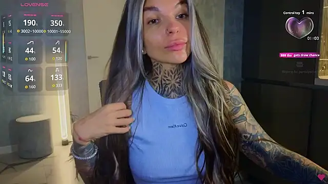 Snapshot of tattooedBabyy chatting on 14, 9, 2025 tattooedBabyy online show from 14, 9, 2025
