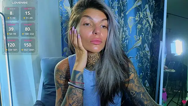 tattooedBabyy online show from 31, 10, 2025