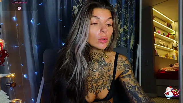 tattooedBabyy online show from 17, 12, 2025
