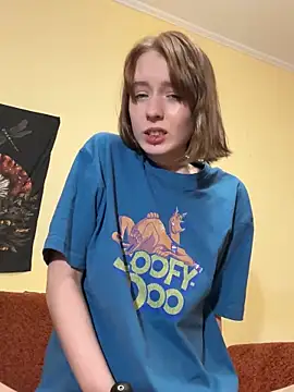 Snapshot of Crayzy_Luv chatting on 15, 1, 2025 Crayzy Luv online show from 15, 1, 2025