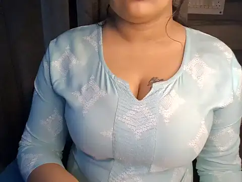 Trezza online show from 6, 11, 2025