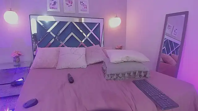 Miakhalifa 7 online show from 2, 3, 2025