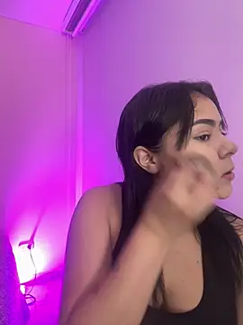 Oriana Guzman online show from 13, 4, 2026