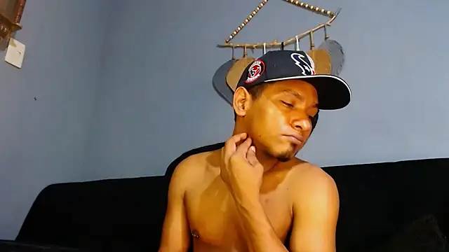 Grandeygruesa1 online show from 29, 12, 2024