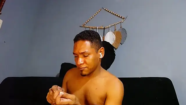 Grandeygruesa1 online show from 23, 1, 2025