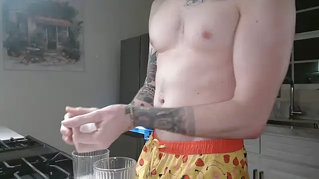 NatalieKneals online show from 26, 11, 2025