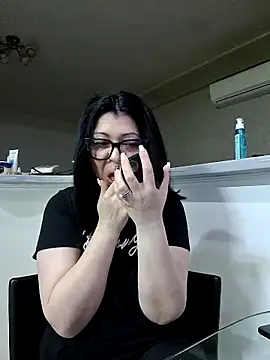 Milf Abigail online show from 7, 3, 2026