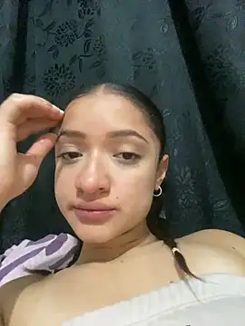 Snapshot of Alicia_ALICIA chatting on 13, 12, 2024 Alicia ALICIA online show from 13, 12, 2024