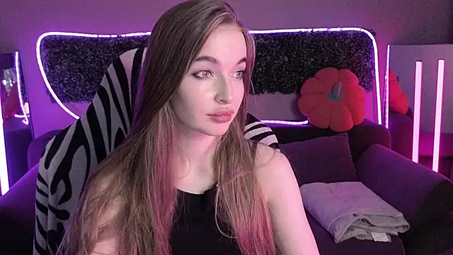 LissaCain online show from 22, 11, 2025