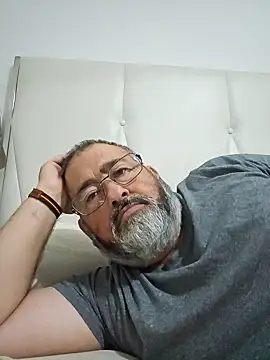 polla calientes47 online show from 9, 1, 2025