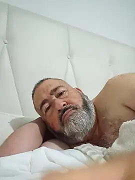 polla calientes47 online show from 2, 2, 2025