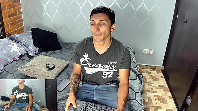 Snapshot of Marck_Muscle chatting on 27, 12, 2024 Marck Muscle online show from 27, 12, 2024