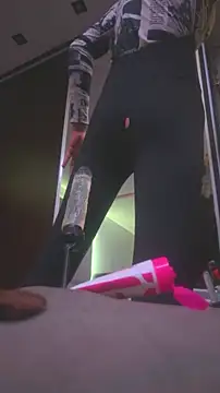 BodyandlegginLover online show from 18, 9, 2025