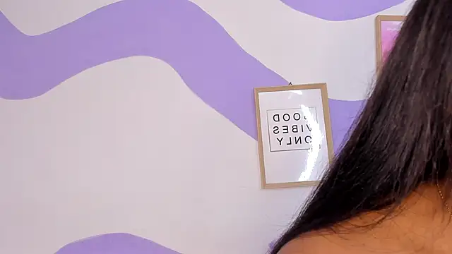 MONAAXXX  online show from 7, 2, 2025