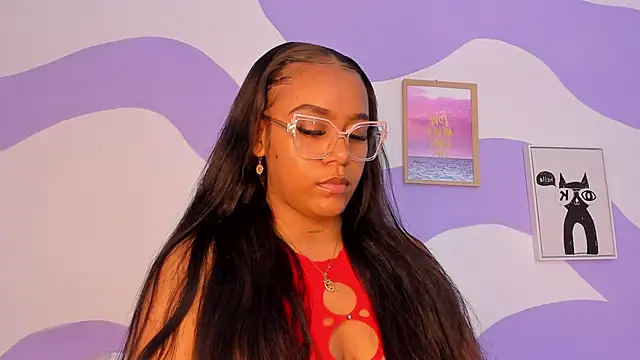 MONAAXXX  online show from 25, 2, 2025