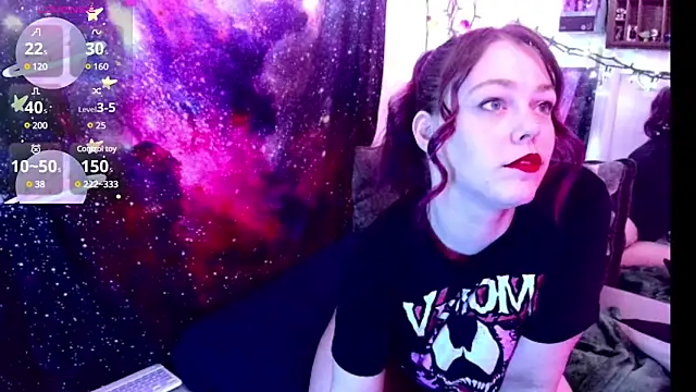 EverlyEster online show from 2, 2, 2025